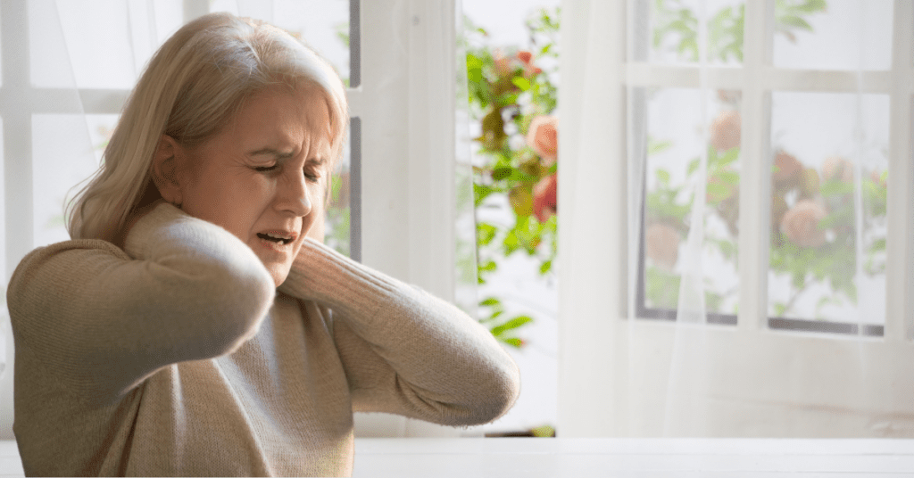 woman in pain from fibromyalgia