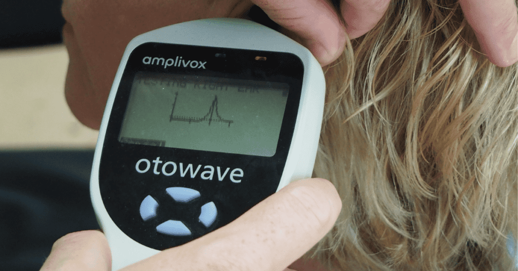 Hearing testing device